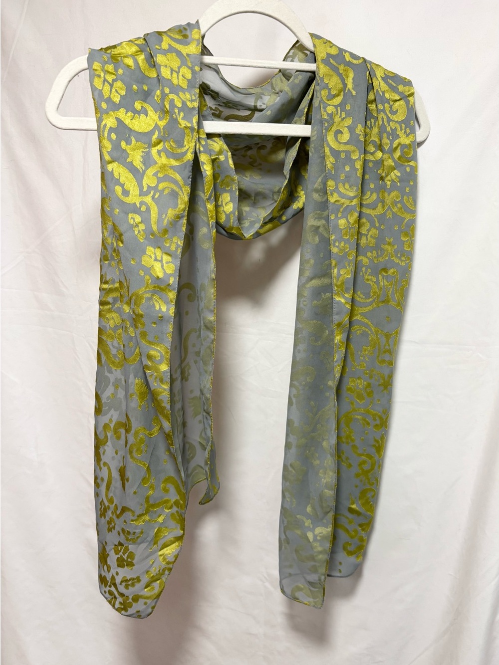 Elegant Gray and Lime Patterned Women's Scarf